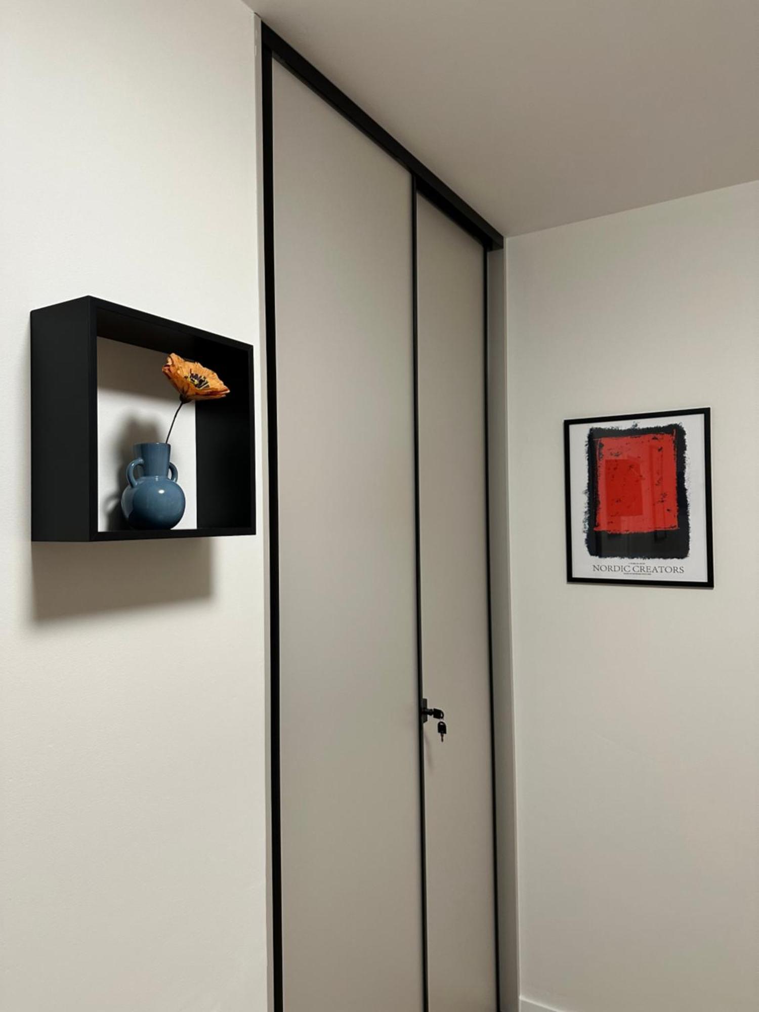 Trendy Apartment เตร็นชีน ภายนอก รูปภาพ